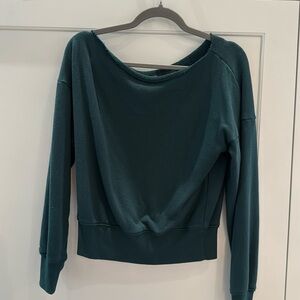 Carbon 38 knit French terry off the shoulder sweatshirt hunter green xs